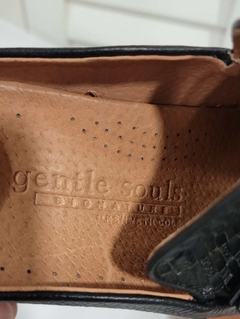 gentle souls Black Leather Slip-On Mule - Picture 4 of 10
